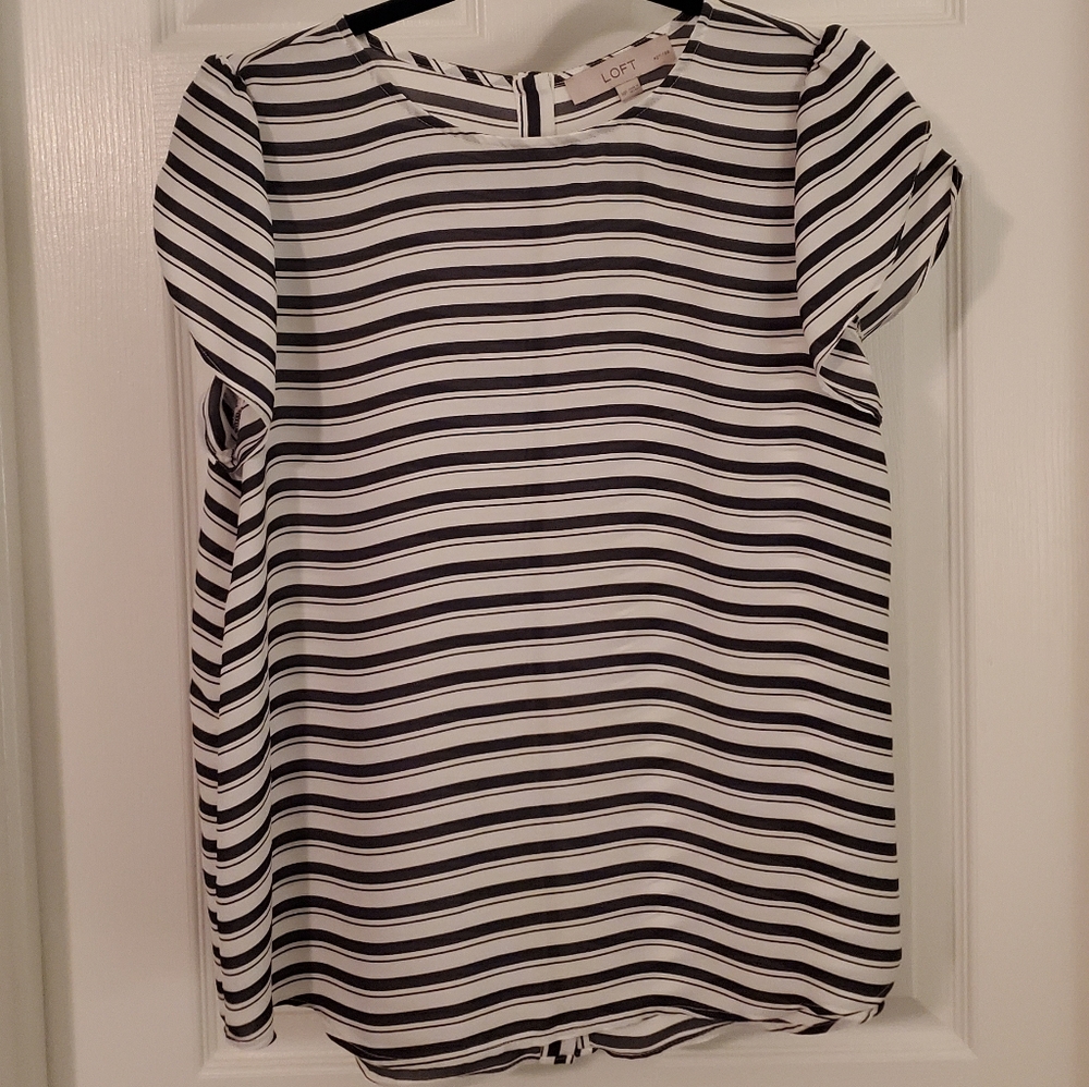 Button down back blouse